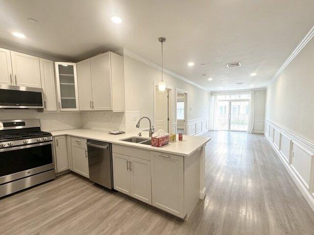 Condo for sale in Edgeworth, Malden