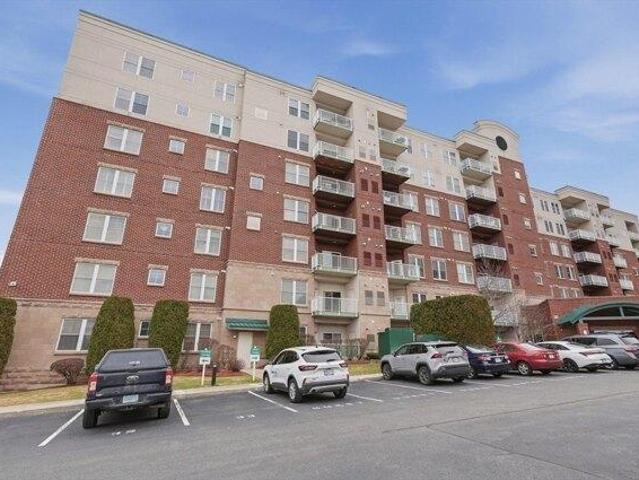Condo for sale in Middleton, Massachusetts