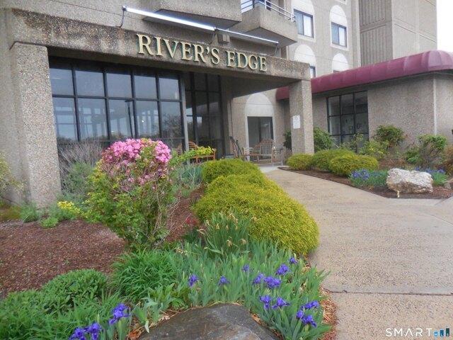 Condo for sale in Middletown, Connecticut