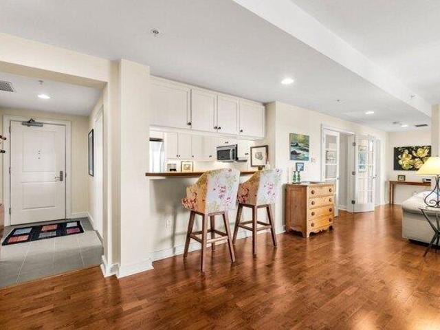 Condo for sale in Milton Village, Milton