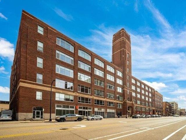 Condo for sale in Hennepin, Minnesota