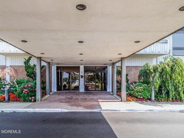 Condo for sale in Monmouth, New Jersey