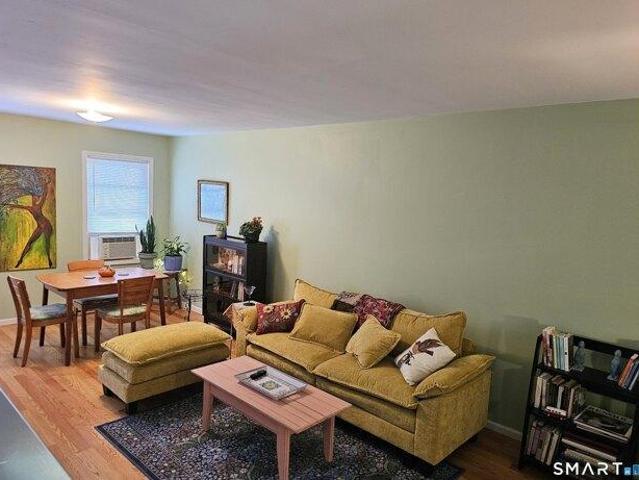 Condo for sale in Monroe, Greater Bridgeport Planning Region