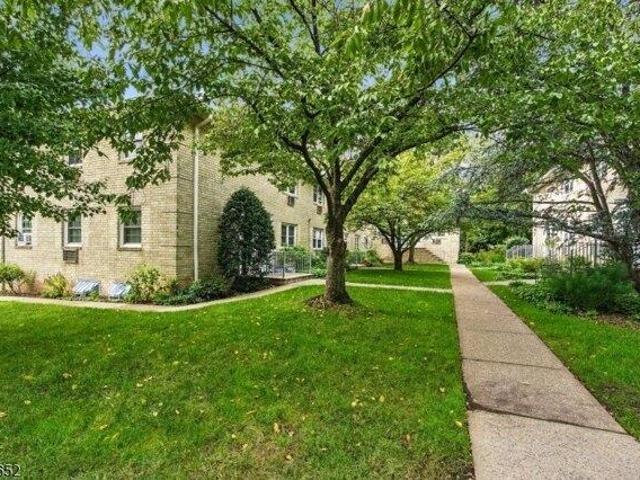 Condo for sale in Upper Montclair, Montclair
