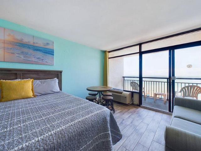 Condo for sale in Myrtle Beach, South Carolina