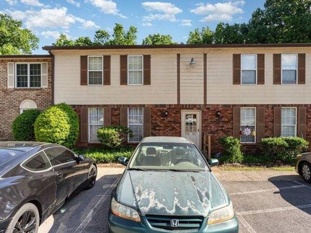 Condo for sale in Nashville, Tennessee