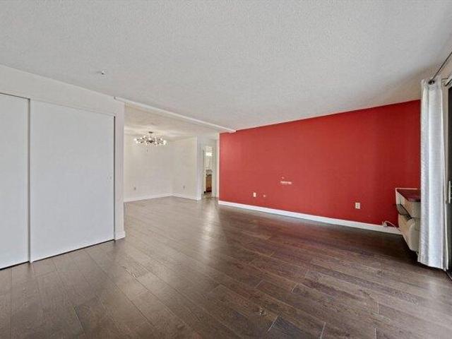 Condo for sale in Natick, Massachusetts