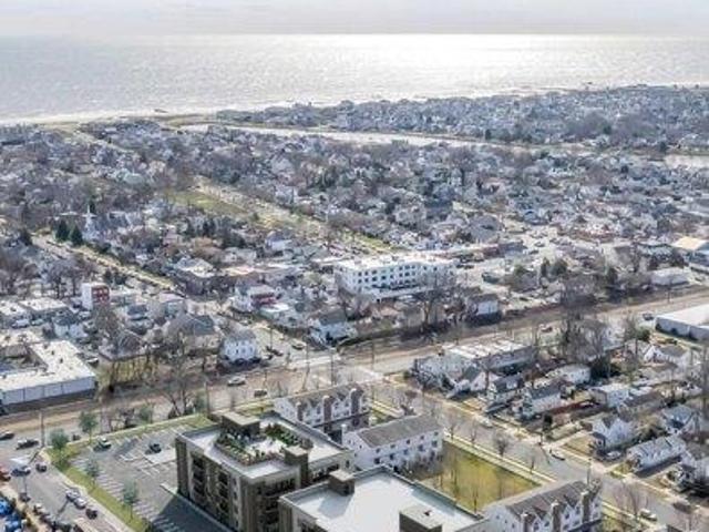 Condo for sale in Monmouth, New Jersey