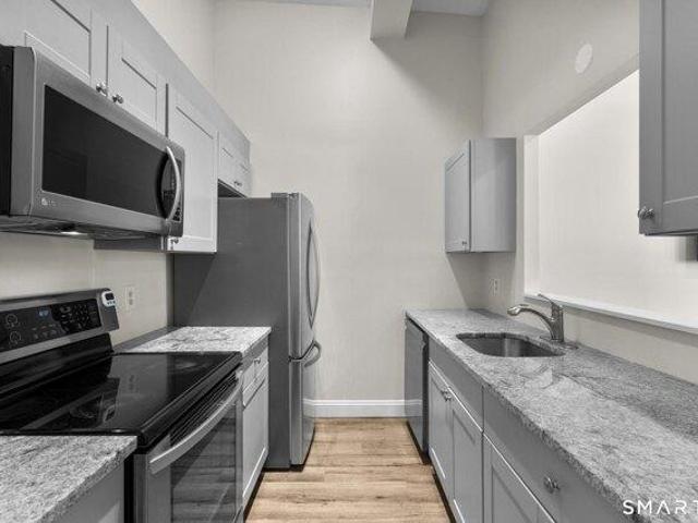 Condo for sale in New Haven, Connecticut