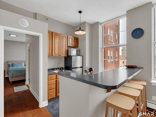 Condo for sale in New Haven, Connecticut
