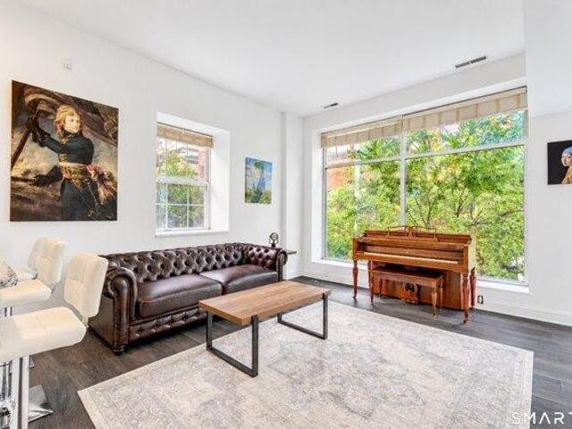 Condo for sale in Chapel Street Historic District, New Haven