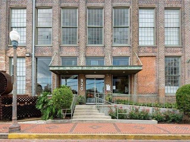 Condo for sale in New Orleans, Louisiana