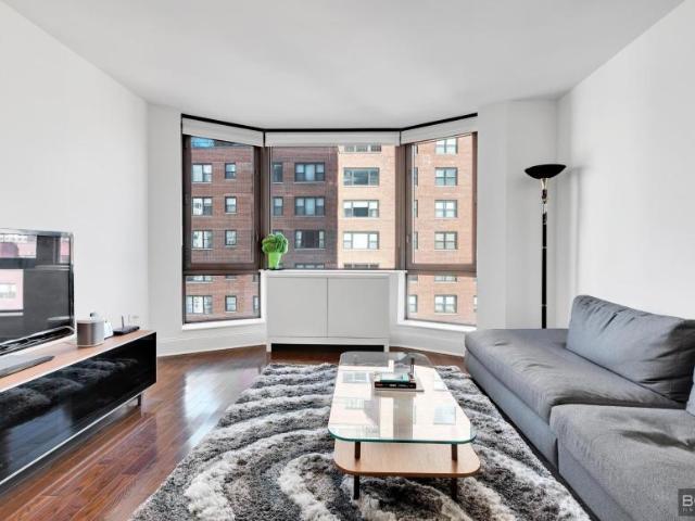 Condo for sale in Arverne, New York