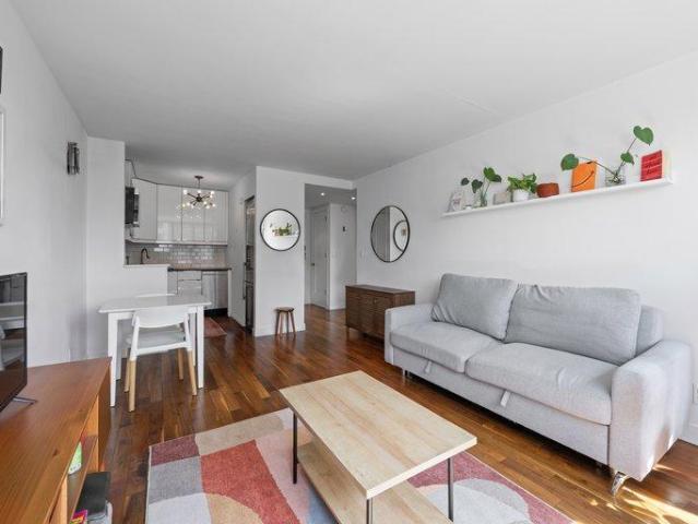 Condo for sale in Arverne, New York