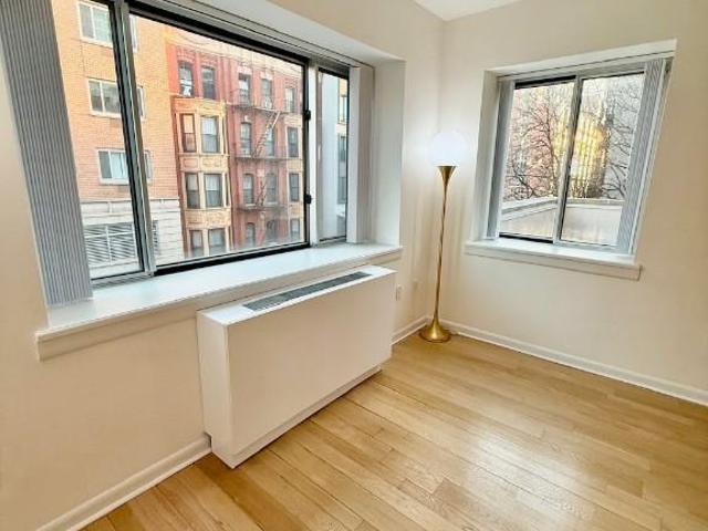 Condo for sale in Arverne, New York