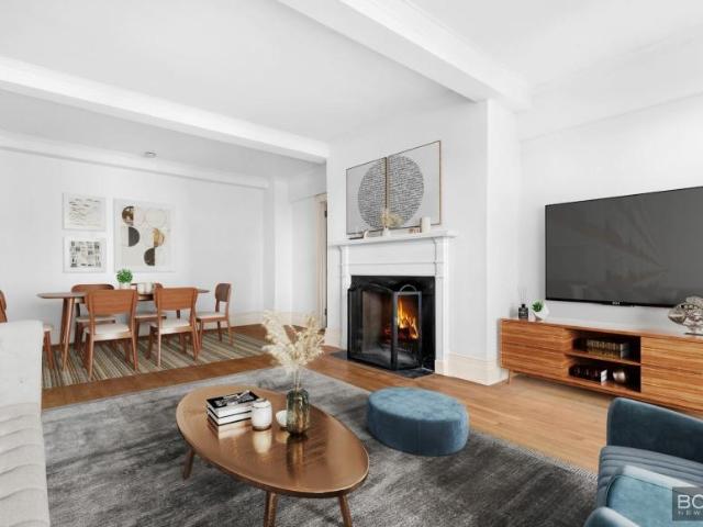 Condo for sale in Arverne, New York