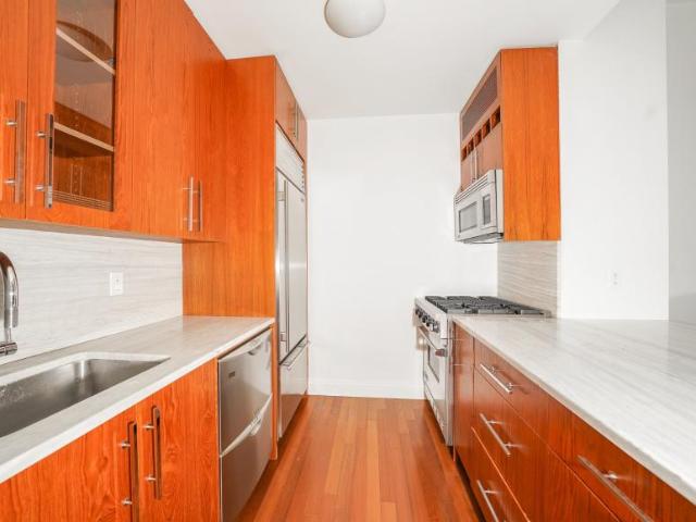 Condo for sale in Arverne, New York