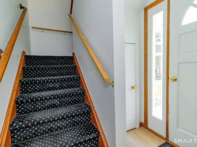 Condo for sale in Newington, Connecticut