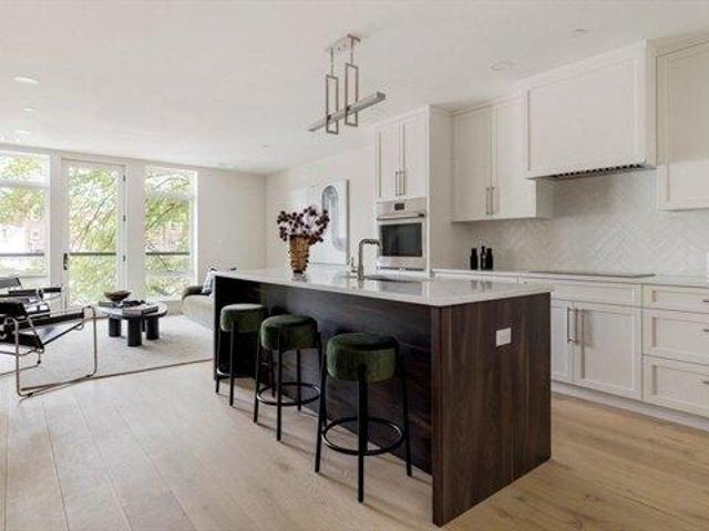 Condo for sale in Auburndale, Massachusetts