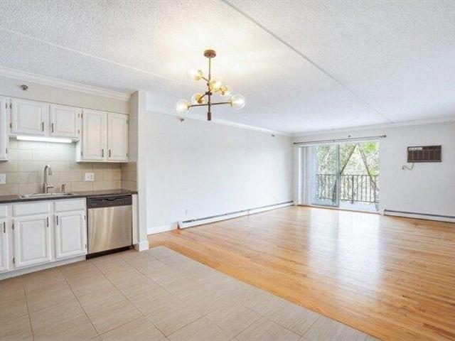 Condo for sale in Auburndale, Massachusetts