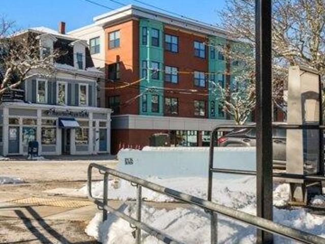 Condo for sale in Auburndale, Massachusetts