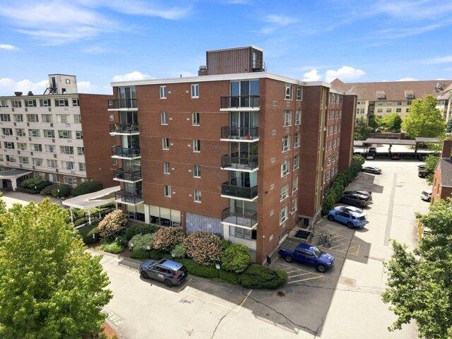 Condo for sale in Newton, Middlesex County