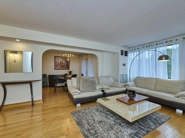 Condo for sale in Thompsonville, Newton