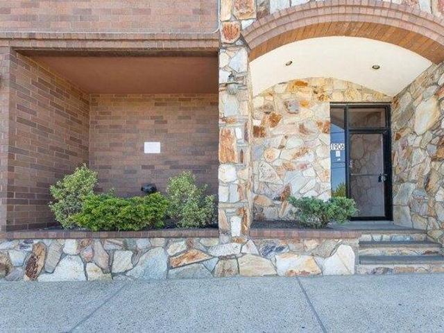 Condo for sale in Hudson, New Jersey