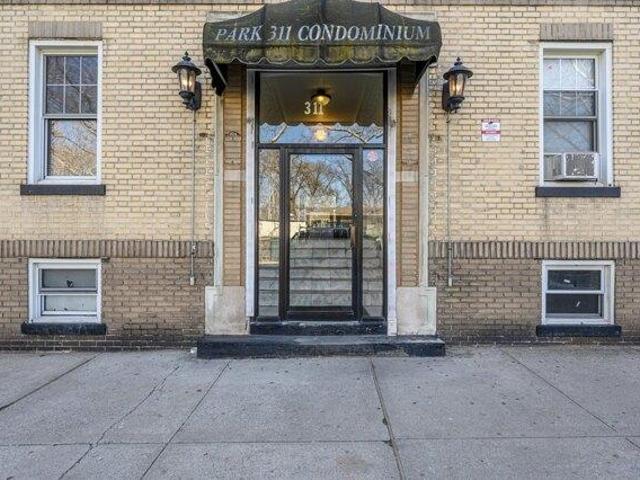 Condo for sale in Hudson, New Jersey