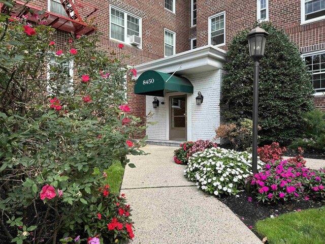 Condo for sale in Hudson, New Jersey
