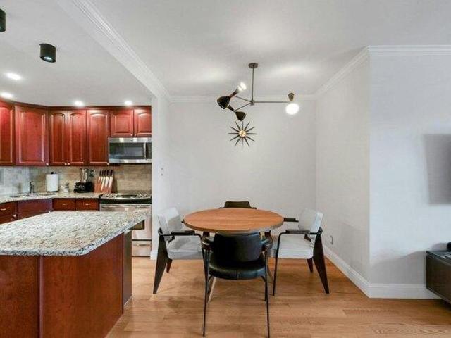 Condo for sale in Hudson, New Jersey