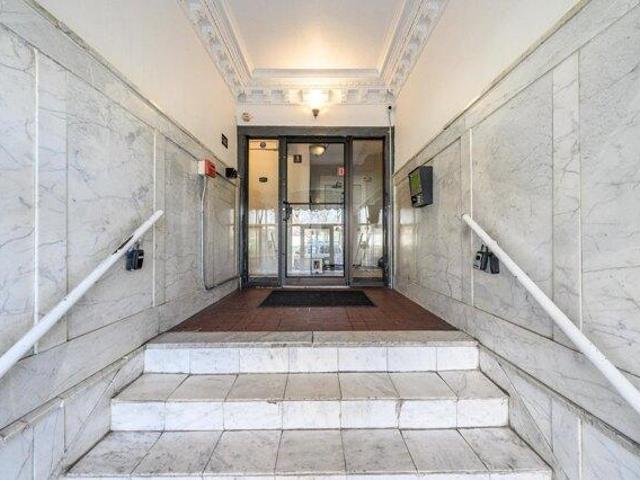 Condo for sale in Hudson, New Jersey
