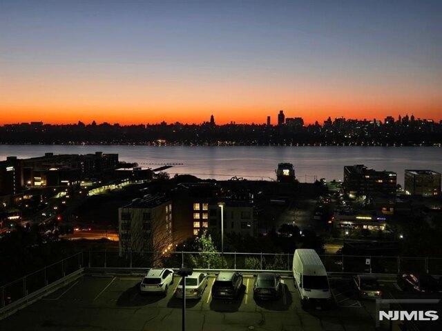 Condo for sale in Hudson Heights, North Bergen