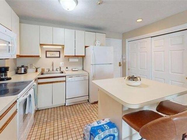 Condo for sale in North Providence, Rhode Island