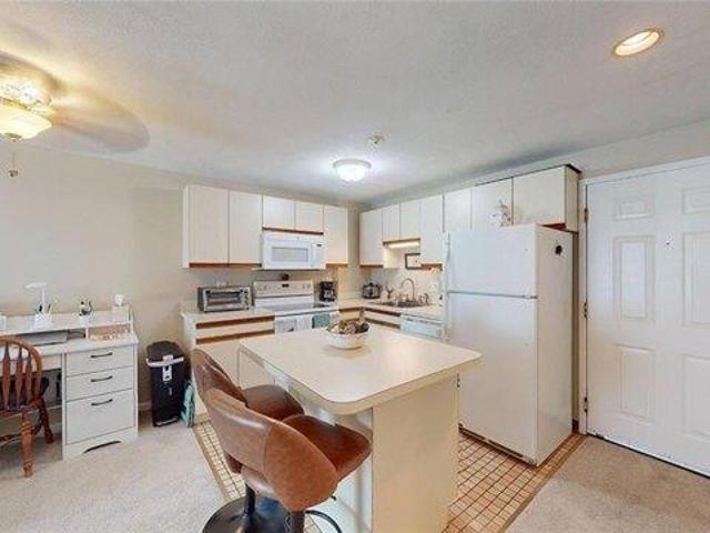 Condo for sale in North Providence, Rhode Island