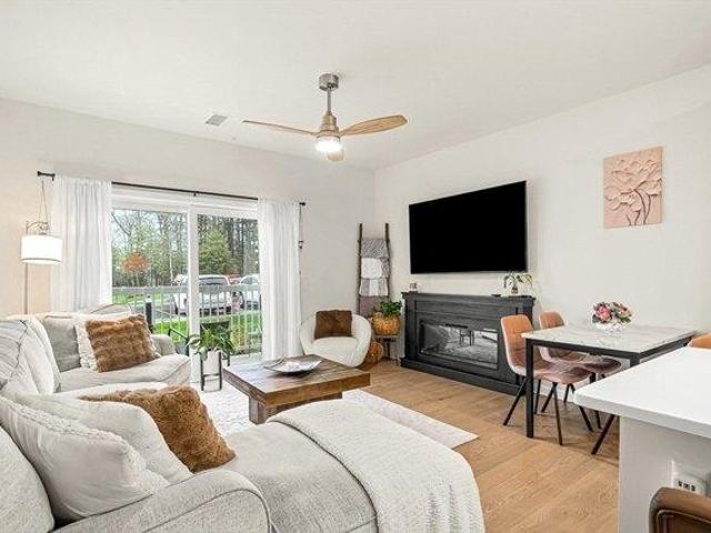 Condo for sale in North Reading, Massachusetts