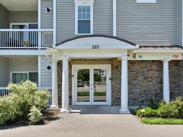 Condo for sale in North Reading, Massachusetts