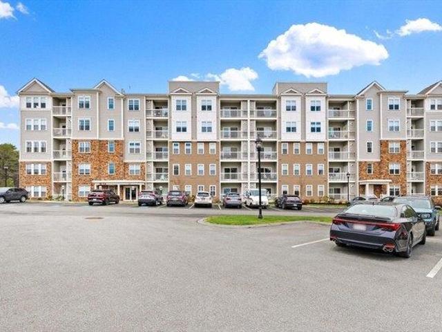 Condo for sale in North Reading, Massachusetts