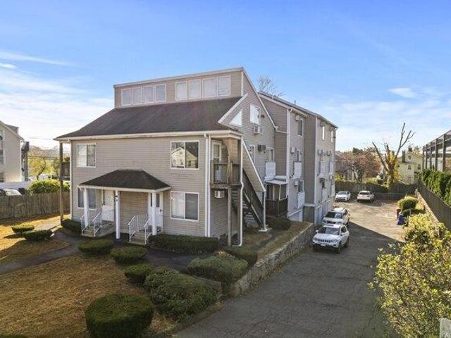 Condo for sale in Norwalk, Connecticut