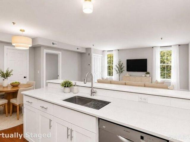 Condo for sale in Norwalk, Connecticut