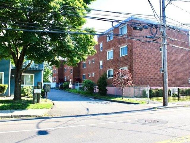 Condo for sale in Norwalk, Connecticut