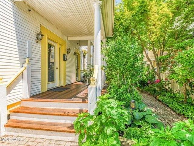 Condo for sale in Monmouth, New Jersey