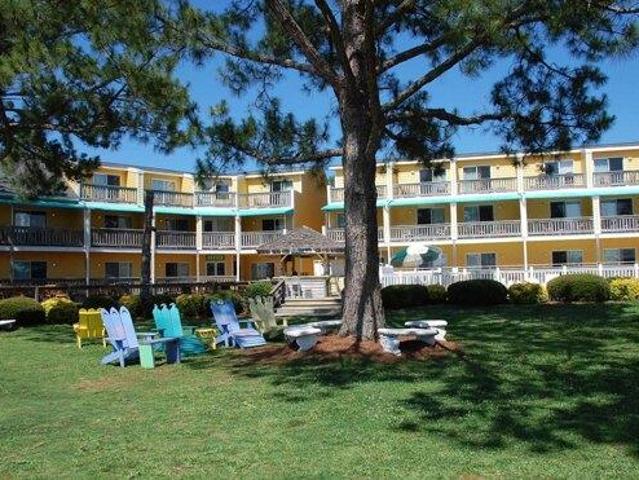 Condo for sale in Oriental