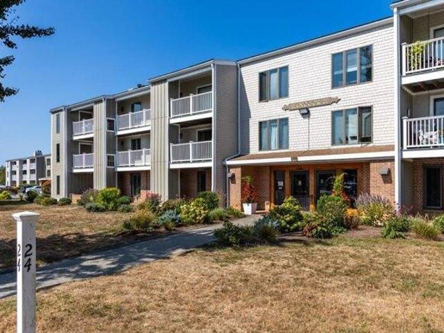 Condo for sale in Orleans