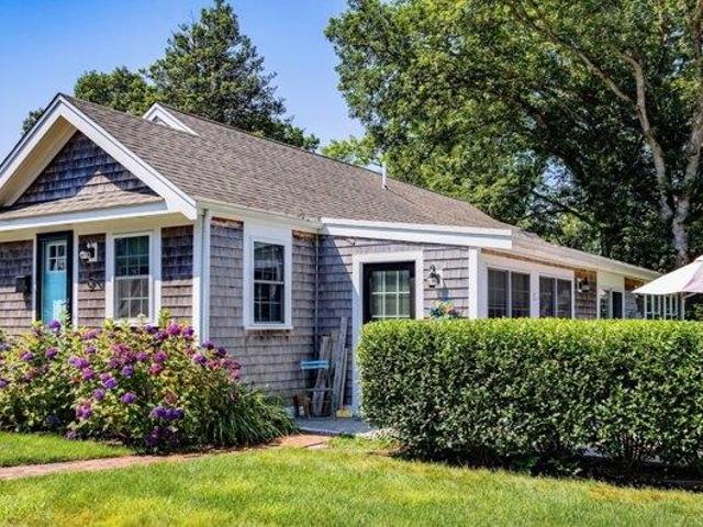 Condo for sale in Barnstable, Massachusetts