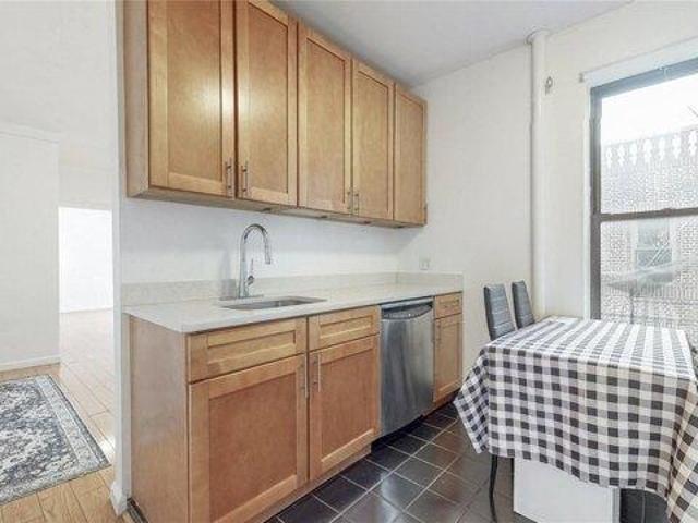 Condo for sale in Queens, Arverne