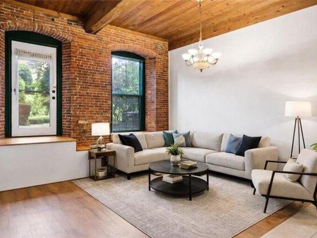 Condo for sale in Pawtucket, Rhode Island