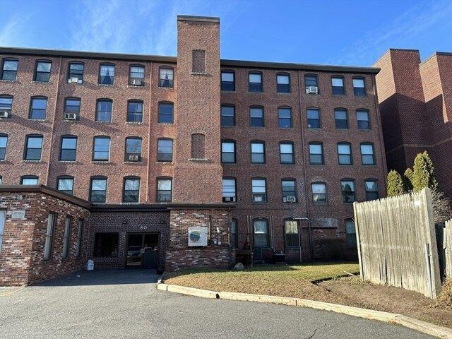 Condo for sale in Peabody, Massachusetts