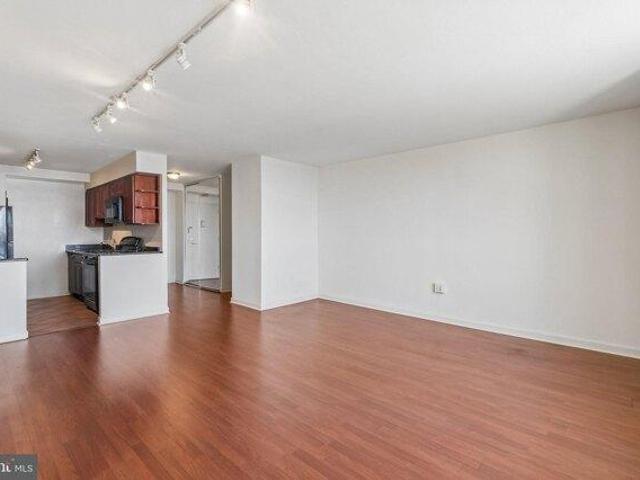 Condo for sale in Philadelphia, Pennsylvania