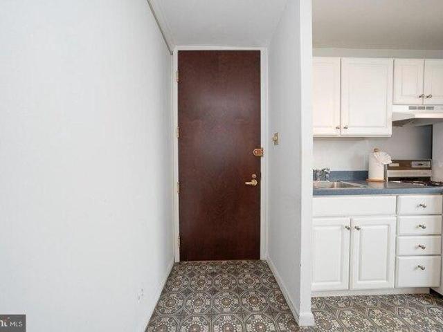 Condo for sale in Philadelphia, Pennsylvania